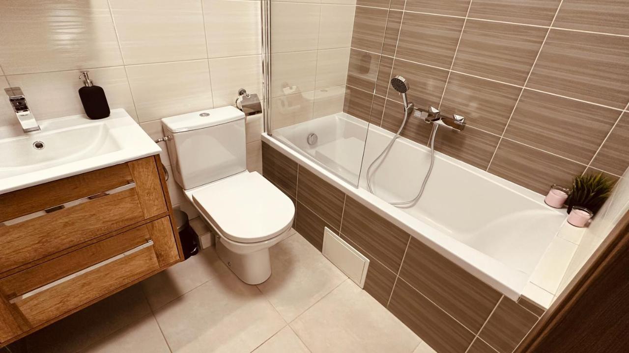 Green Stone Apartment II Bydgoszcz Eksteriør billede